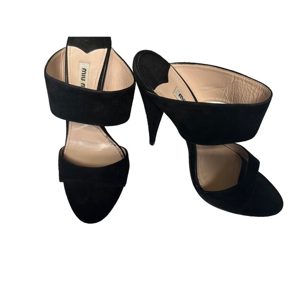 Miu Miu Black Suede Banded Sandals Size 36.5 Excellent Condition - Picture 3 of 6
